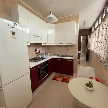 Dimora Europa Apartman *